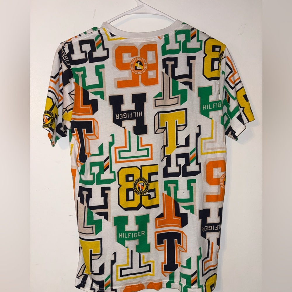 Tommy Hilfiger Men's Multicolor Graphic Logo Tee - White Base